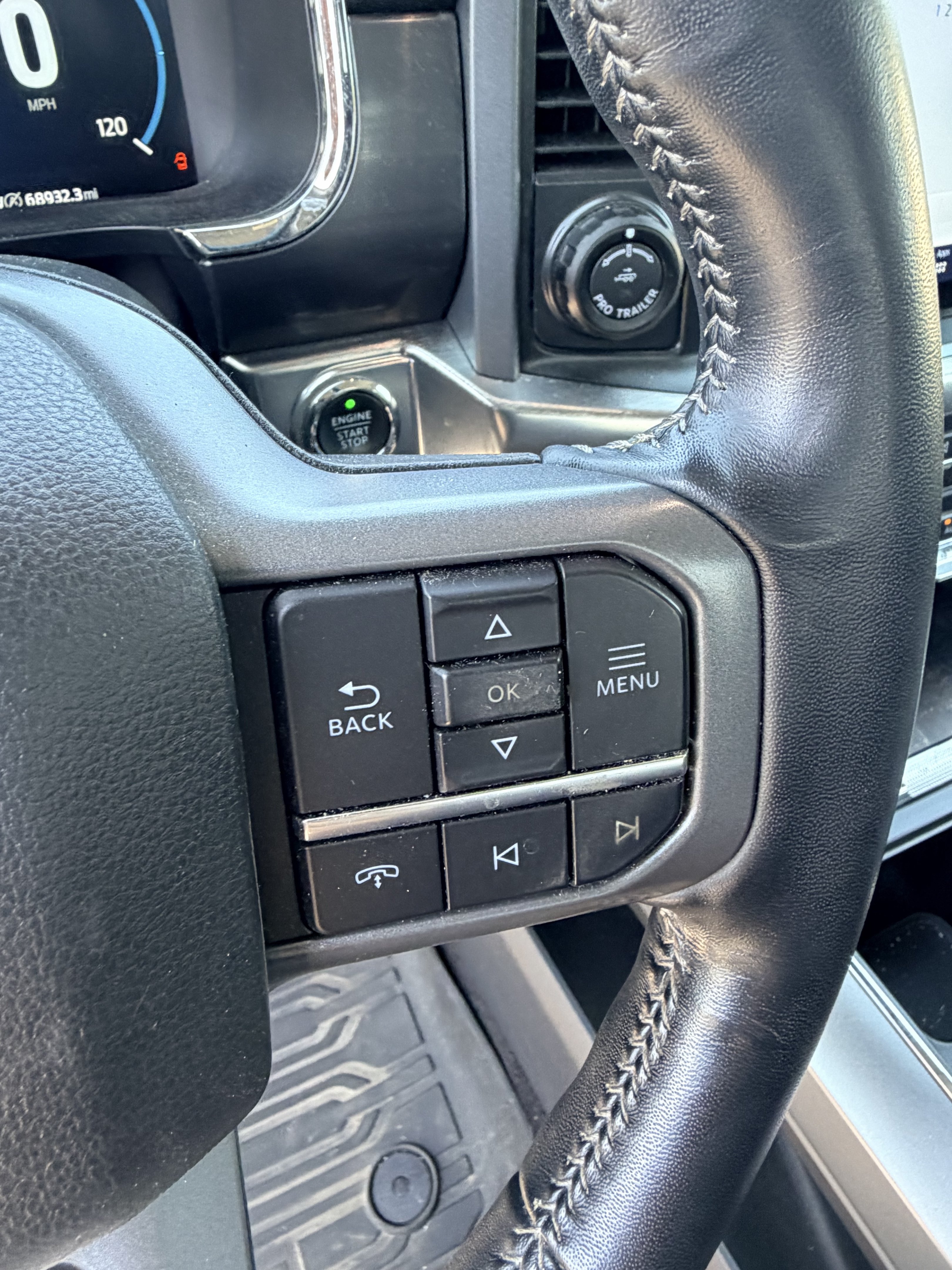 Used 2022 Ford F150 Lariat w/ Equipment Group 502A High AWD/4WD image 25