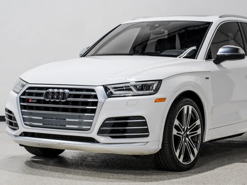 Used 2018 Audi SQ5 Premium Plus w/ S Sport Package image 10