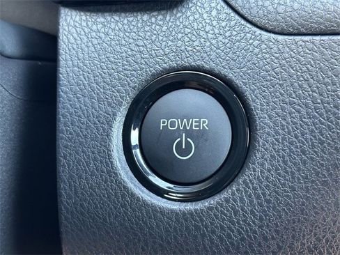 Certified 2025 Toyota Camry SE w/ Convenience Package image 25