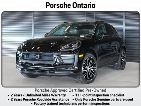 Certified 2025 Porsche Macan image 1