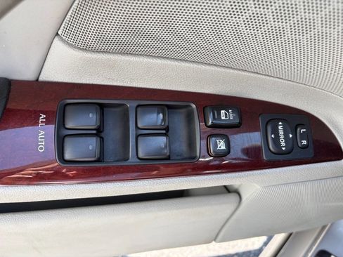 Used 2008 Lexus IS 250 RWD image 25