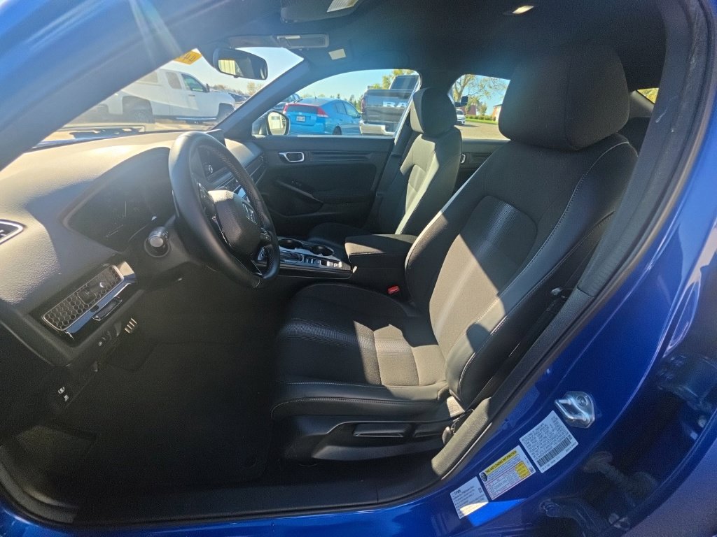 Used 2023 Honda Civic Sport image 16
