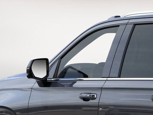 New 2026 Chevrolet Suburban Premier AWD/4WD image 13