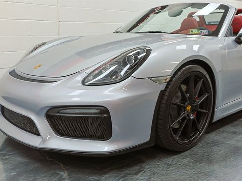 Used 2016 Porsche Boxster Spyder RWD image 5