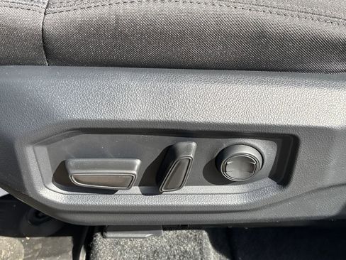 New 2026 Toyota Tundra SR5 image 9