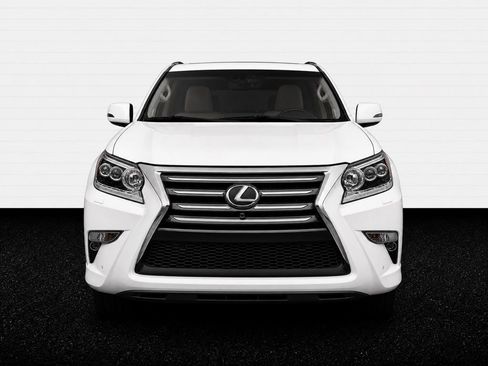 Used 2018 Lexus GX 460 Luxury AWD/4WD image 2