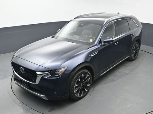 Certified 2024 MAZDA CX-90 Plug-In Hybrid w/ Premium Plus AWD/4WD image 38