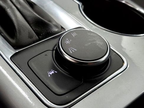 Used 2023 Chevrolet Blazer LT w/ Convenience Package image 19