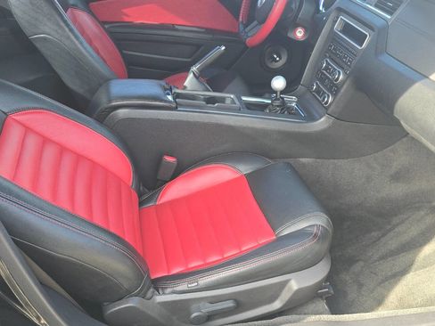 Used 2012 Ford Mustang GT image 15