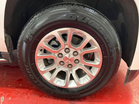 Used 2016 GMC Yukon XL SLT RWD image 15