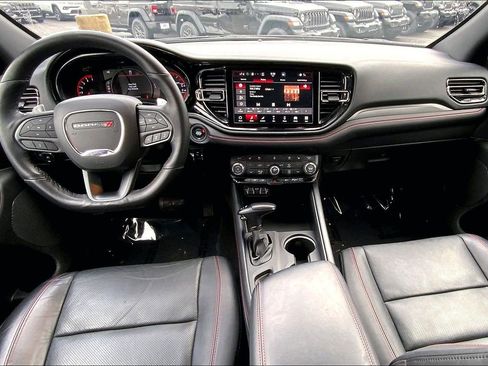 Used 2023 Dodge Durango GT image 15