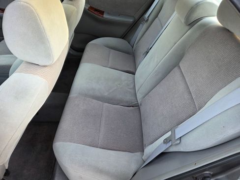 Used 2007 Toyota Corolla CE image 7