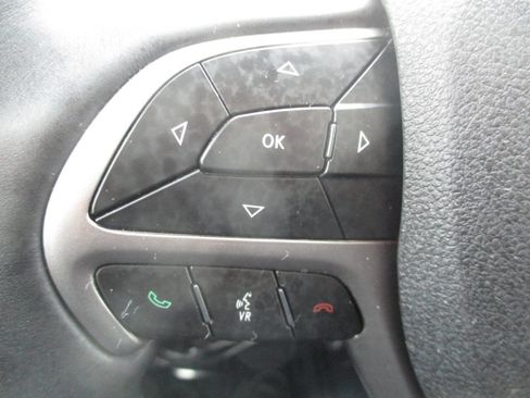 Used 2018 Jeep Grand Cherokee Limited image 23