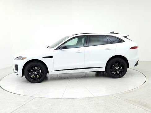 Certified 2025 Jaguar F-PACE R-Dynamic S image 8