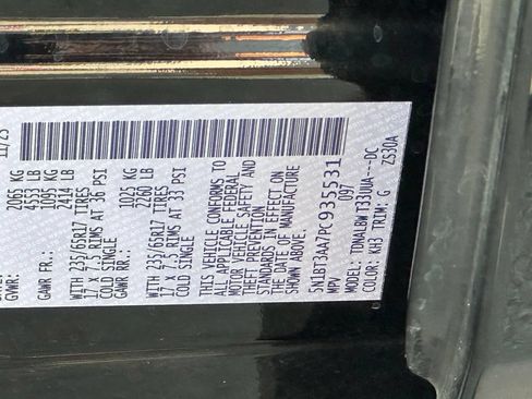 Used 2023 Nissan Rogue S FWD image 40