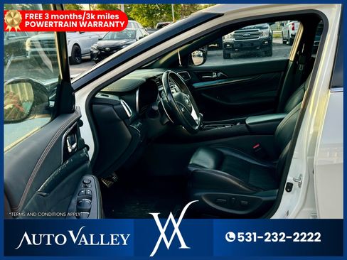Used 2021 Nissan Maxima SR w/ Sport Mat Group FWD image 15