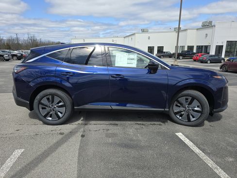 New 2025 Nissan Murano SL image 16