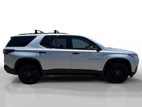 Used 2020 Chevrolet Traverse Premier w/ Redline Edition AWD/4WD image 6
