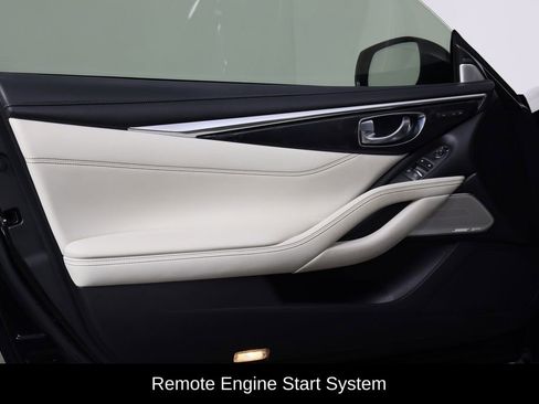 Used 2018 INFINITI Q60 3.0t Luxe w/ Sensory Package 3.0T Luxe image 11