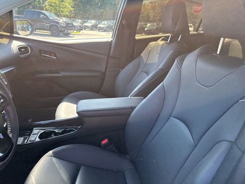 Used 2021 Toyota Prius Prime XLE w/ Carpet Mat Package (TMS) image 15