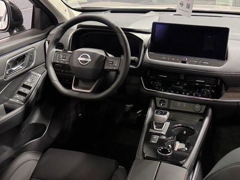 New 2026 Nissan Rogue Platinum w/ Platinum Premium Package image 17