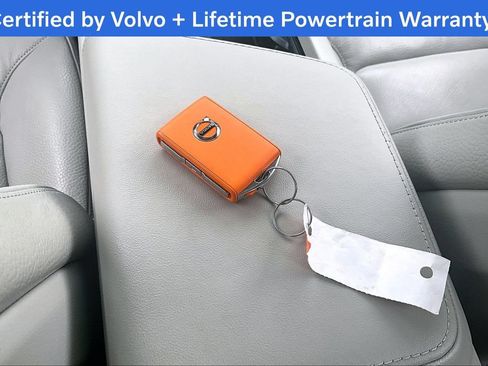 Used 2025 Volvo S60 B5 Plus AWD/4WD image 14