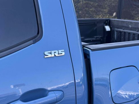 Used 2019 Toyota Tacoma SR5 RWD image 17