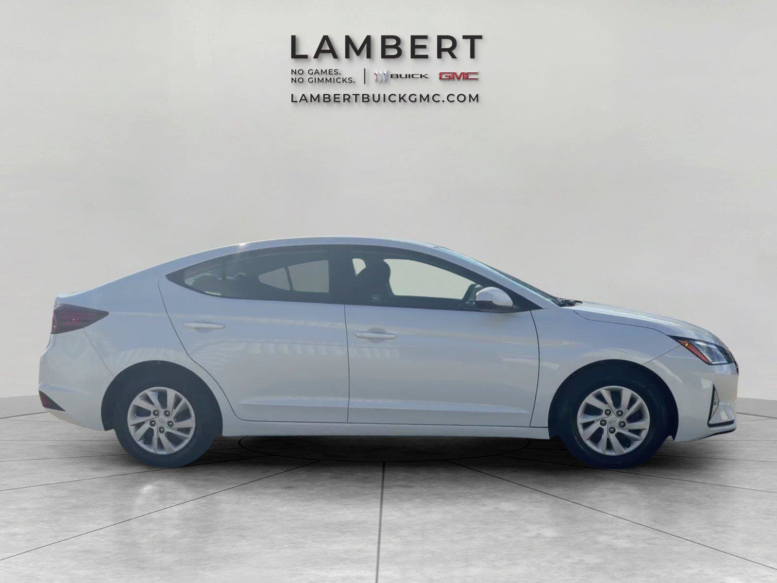 Used 2020 Hyundai Elantra SE w/ Cargo Package (C1) FWD image 6