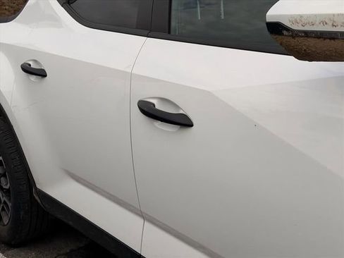 Used 2024 Hyundai Santa Cruz SE image 16