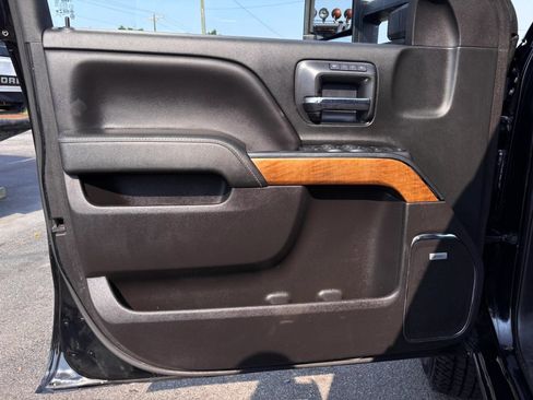 Used 2018 Chevrolet Silverado 3500 LTZ w/ Duramax Plus Package AWD/4WD image 16