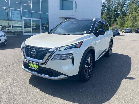 Certified 2023 Nissan Rogue Platinum w/ Platinum Premium Package AWD/4WD image 1