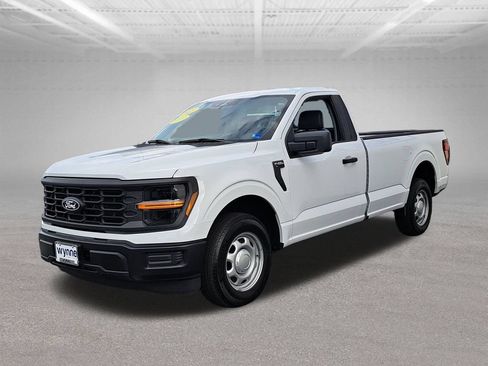 Used 2025 Ford F150 XL RWD image 4