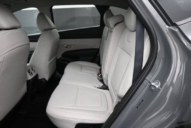 New 2026 Hyundai Tucson SEL Plus AWD/4WD image 16