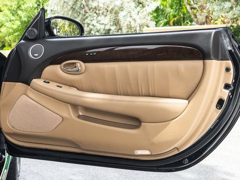 Used 2006 Lexus SC 430 Convertible w/ Preferred Accessory Pkg RWD image 28