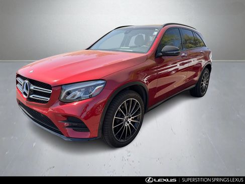 Used 2017 Mercedes-Benz GLC 300 image 4