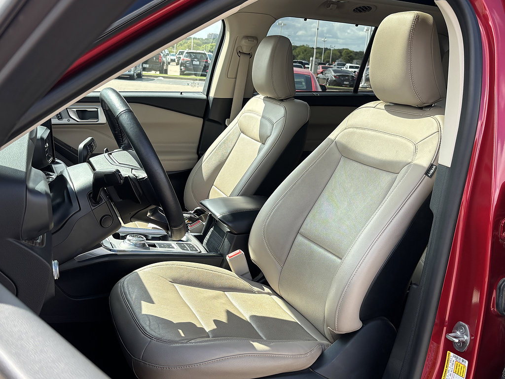 Used 2020 Ford Explorer Limited RWD image 7