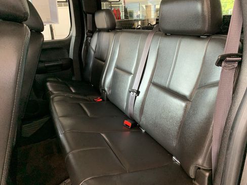 Used 2013 Chevrolet Silverado 1500 LT w/ All-Star Edition AWD/4WD image 12