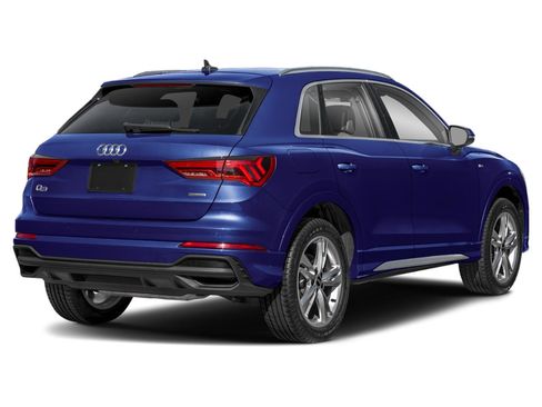 Used 2023 Audi Q3 2.0T Premium Plus AWD/4WD image 2