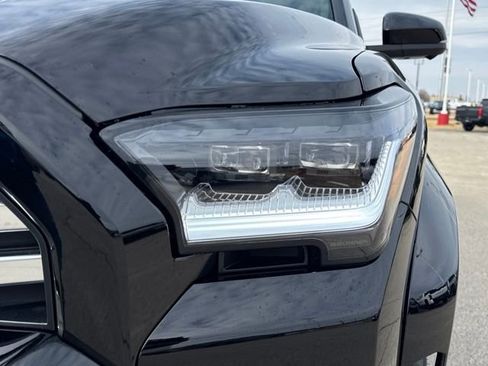 New 2026 Toyota 4Runner Limited image 10