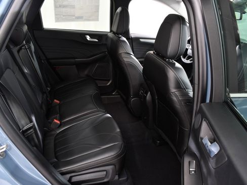 New 2026 Ford Escape SE w/ PHEV Premium Package image 19