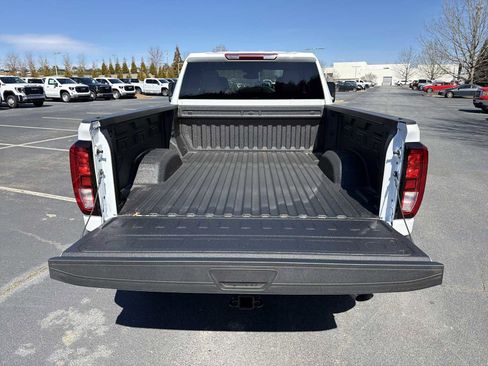New 2026 GMC Sierra 2500 Pro w/ Convenience Package image 19