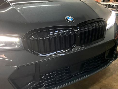 Used 2026 BMW 330i xDrive Sedan w/ M Sport Package AWD/4WD image 32