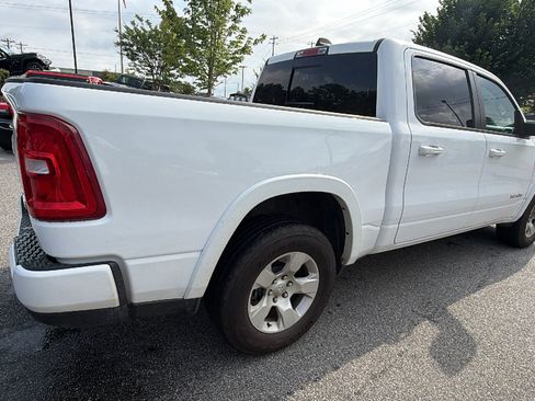 Used 2025 RAM 1500 Big Horn AWD/4WD image 8