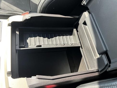 Used 2015 Ford F150 Lariat image 26