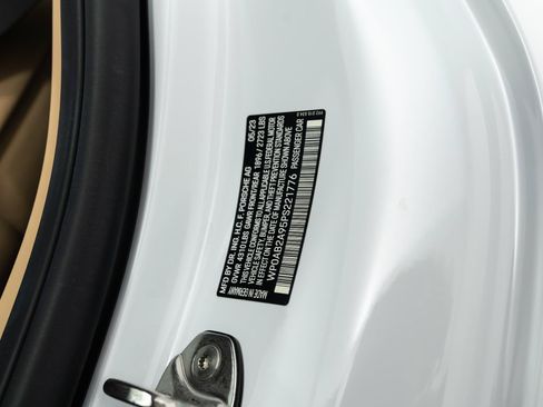 Used 2023 Porsche 911 Carrera GTS RWD image 48