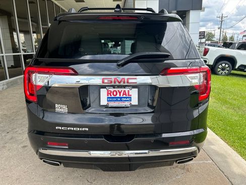 Used 2021 GMC Acadia Denali w/ Denali Technology Package FWD image 6