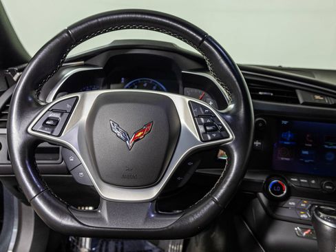 Used 2017 Chevrolet Corvette Stingray Coupe w/ Carbon Flash Badge Package RWD image 28