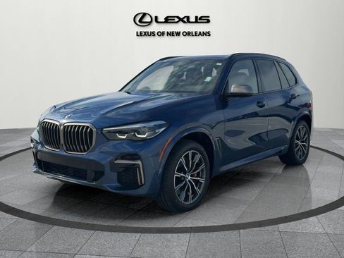 Used 2023 BMW X5 M50i image 3