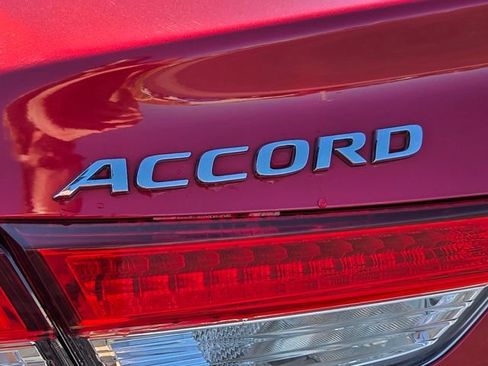 Used 2022 Honda Accord EX-L image 19