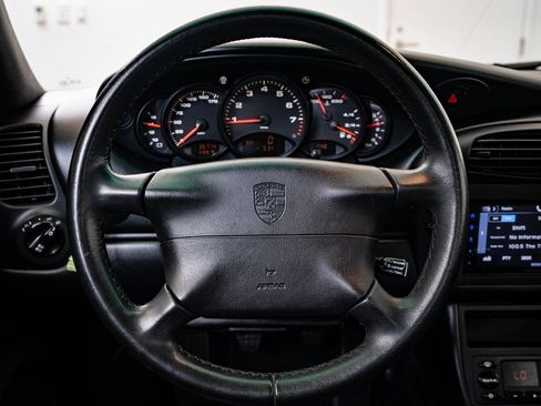 Used 2000 Porsche 911 Carrera image 39